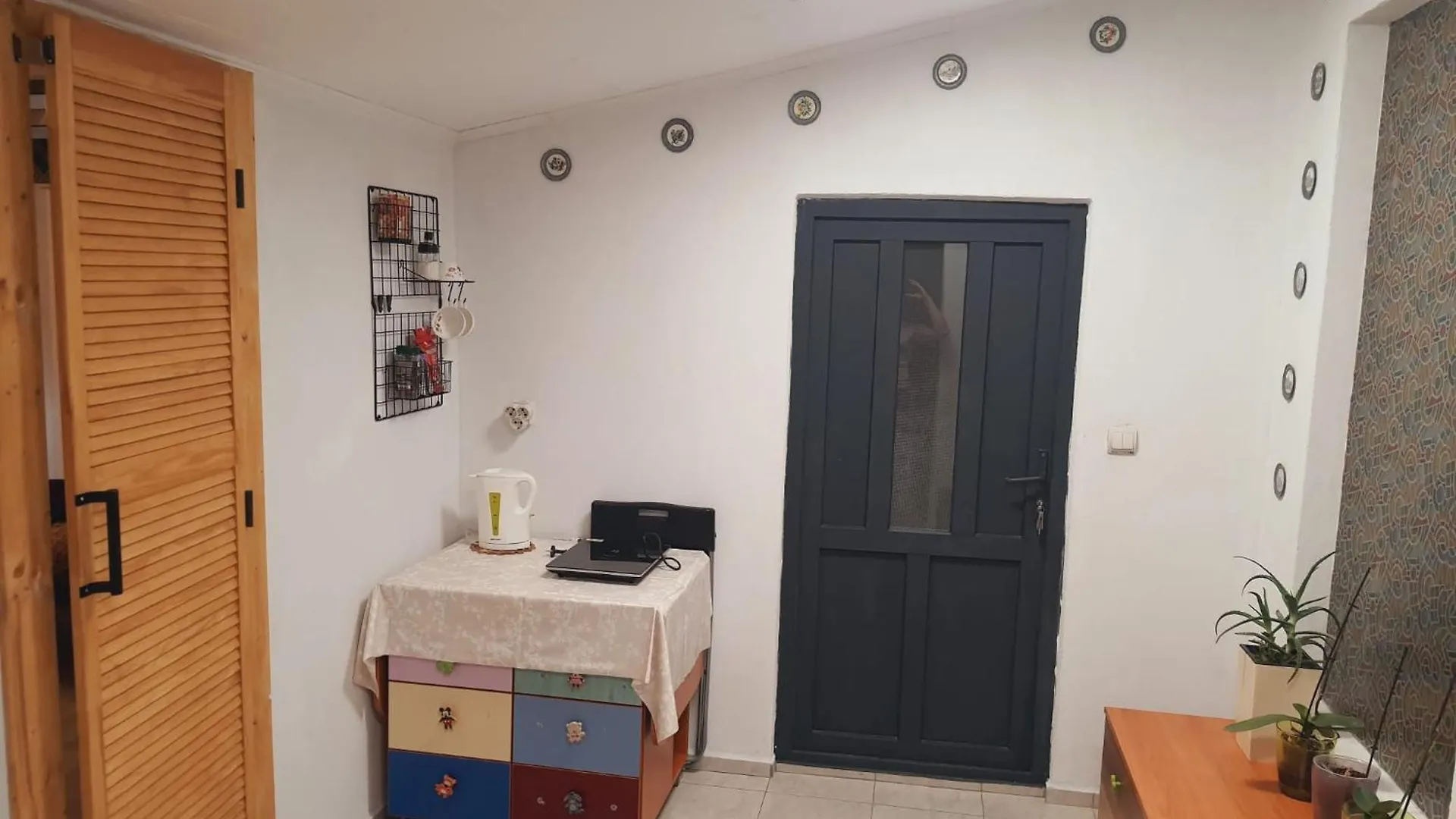 Liliana Home Bükreş 0*,  Romanya