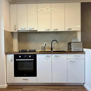 Shiro Apartment